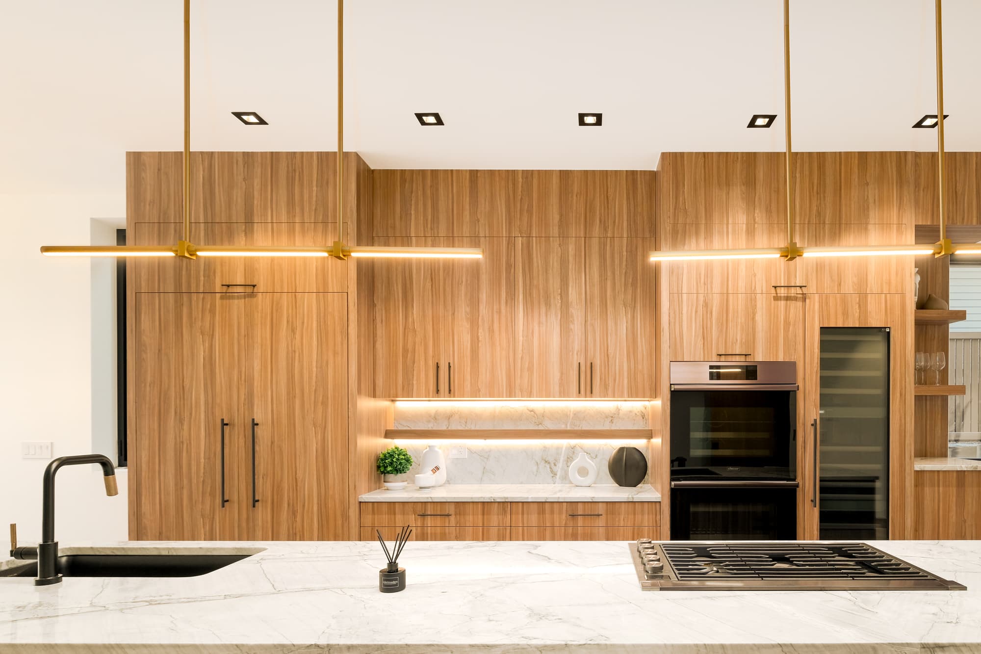 334 Steele Street — 08-334-steele.jpg